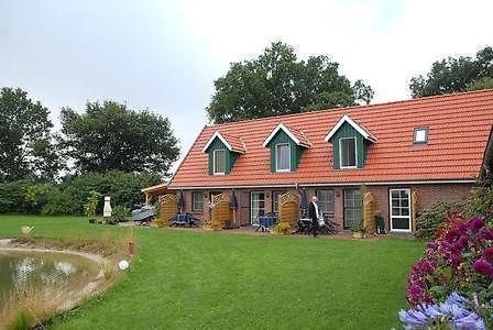 Urlaubsdomizil Im Gruenen Apartamento Westerstede Exterior foto