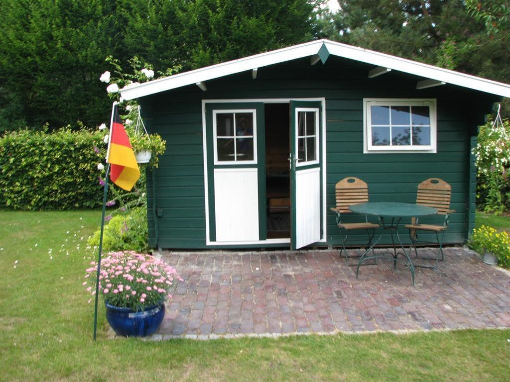 Urlaubsdomizil Im Gruenen Apartamento Westerstede Exterior foto